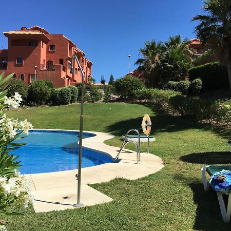Luxury 2-Bedrooms & Bathrooms Estepona Apartment Bagian luar foto