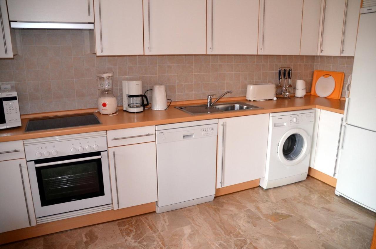 Luxury 2-Bedrooms & Bathrooms Estepona Apartment Bagian luar foto