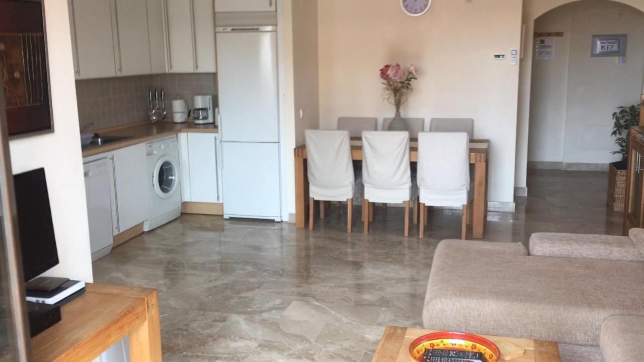 Luxury 2-Bedrooms & Bathrooms Estepona Apartment Bagian luar foto