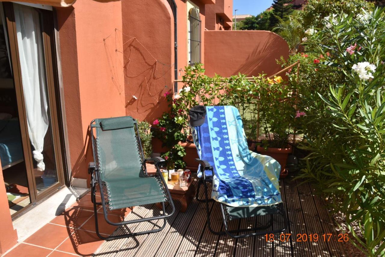 Luxury 2-Bedrooms & Bathrooms Estepona Apartment Bagian luar foto