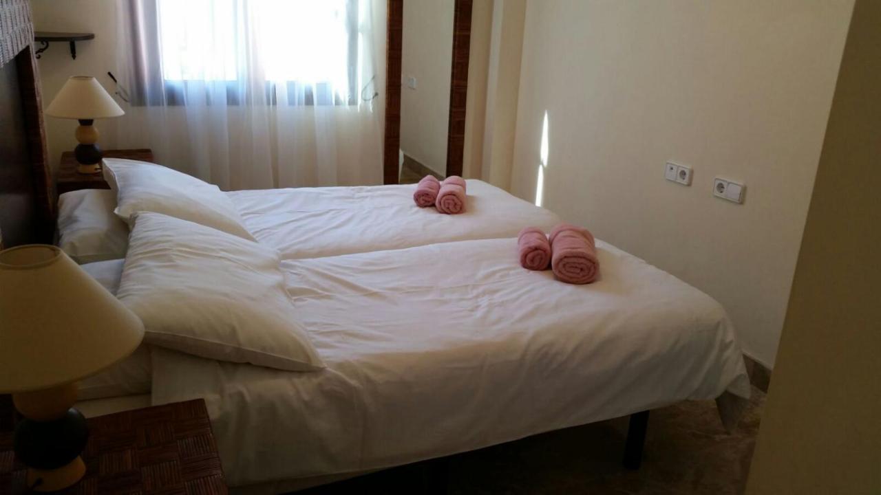Luxury 2-Bedrooms & Bathrooms Estepona Apartment Bagian luar foto